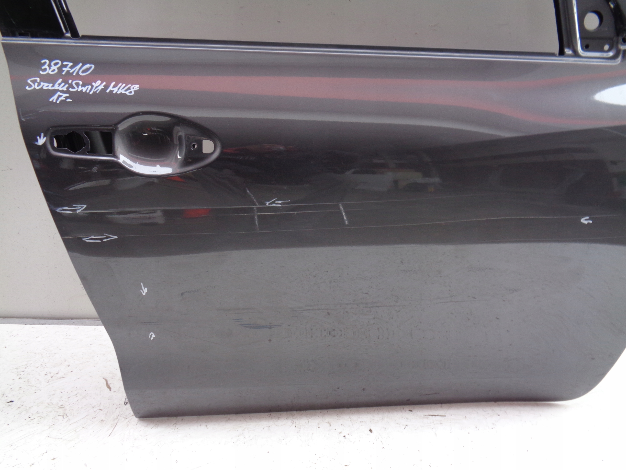 PRAVE PREDNE DVERE SUZUKI SWIFT MK8 17- NR 38710