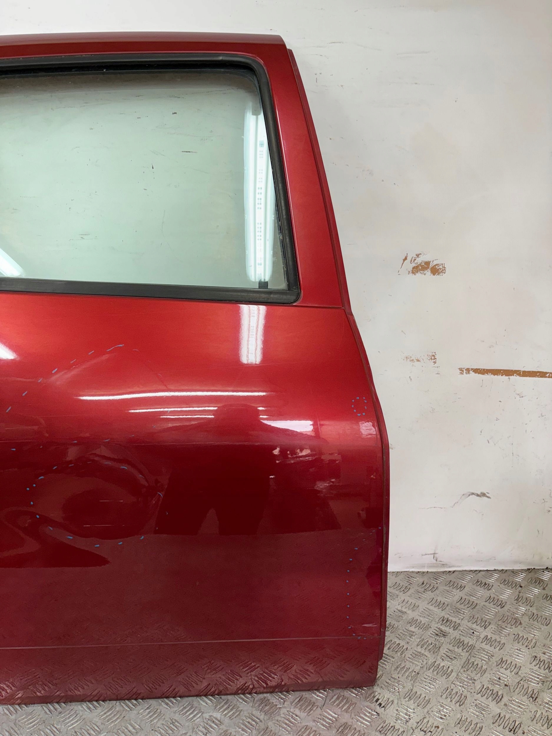 PRAVE ZADNE DVERE DACIA SANDERO I 08-