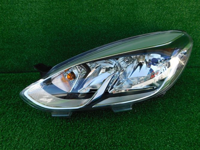 FORD FIESTA MK8 VIII 17- LAVE PREDNE SVETLO