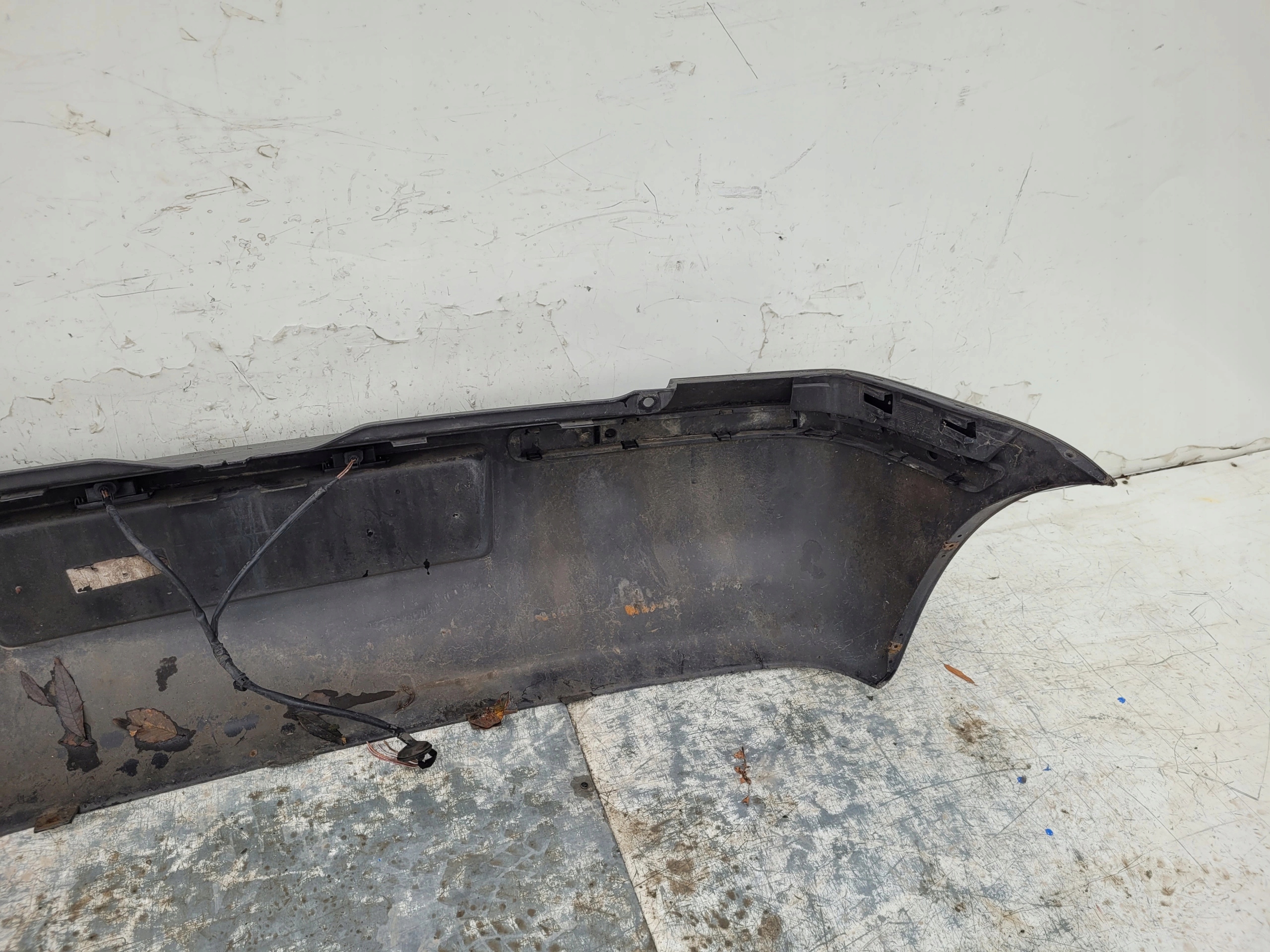 VW POLO 6N LIFT NÁRAZNÍK ZADNÝ NÁRAZNÍK