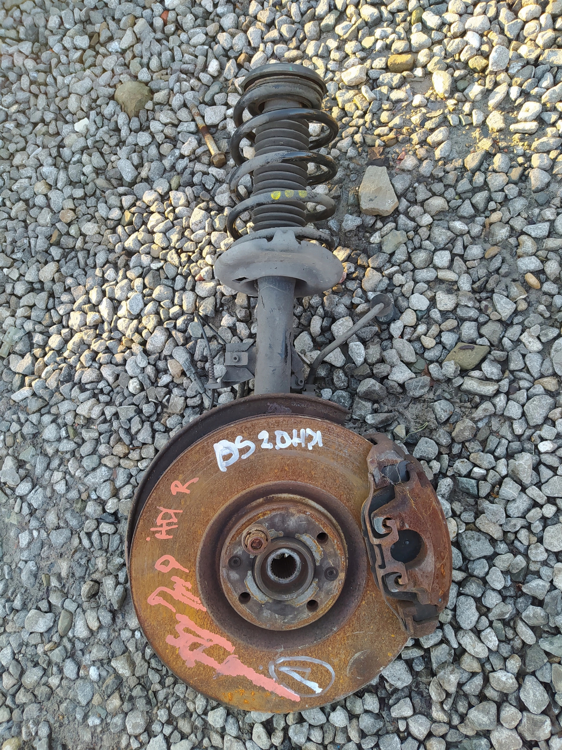 CITROEN DS5 2.0 HDI PRAVY OTOC MCPERSON 980771888001