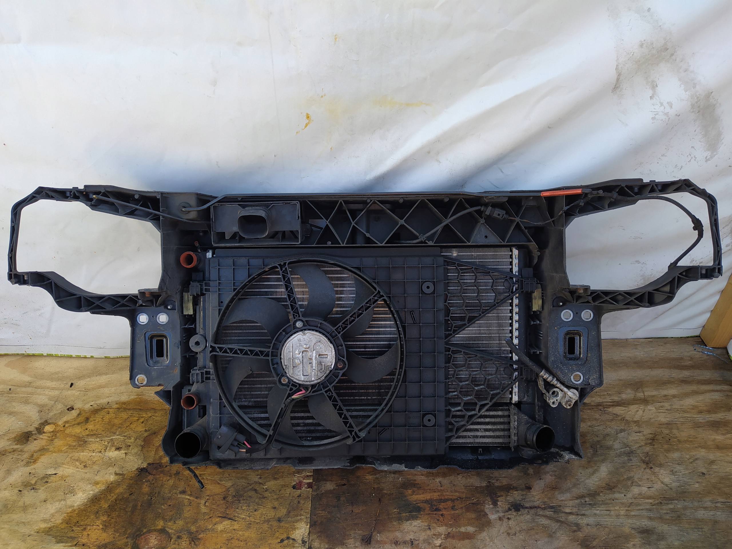 SEAT IBIZA 6J 1.6 TDI 6J0805588 PREDNÉ ČELO