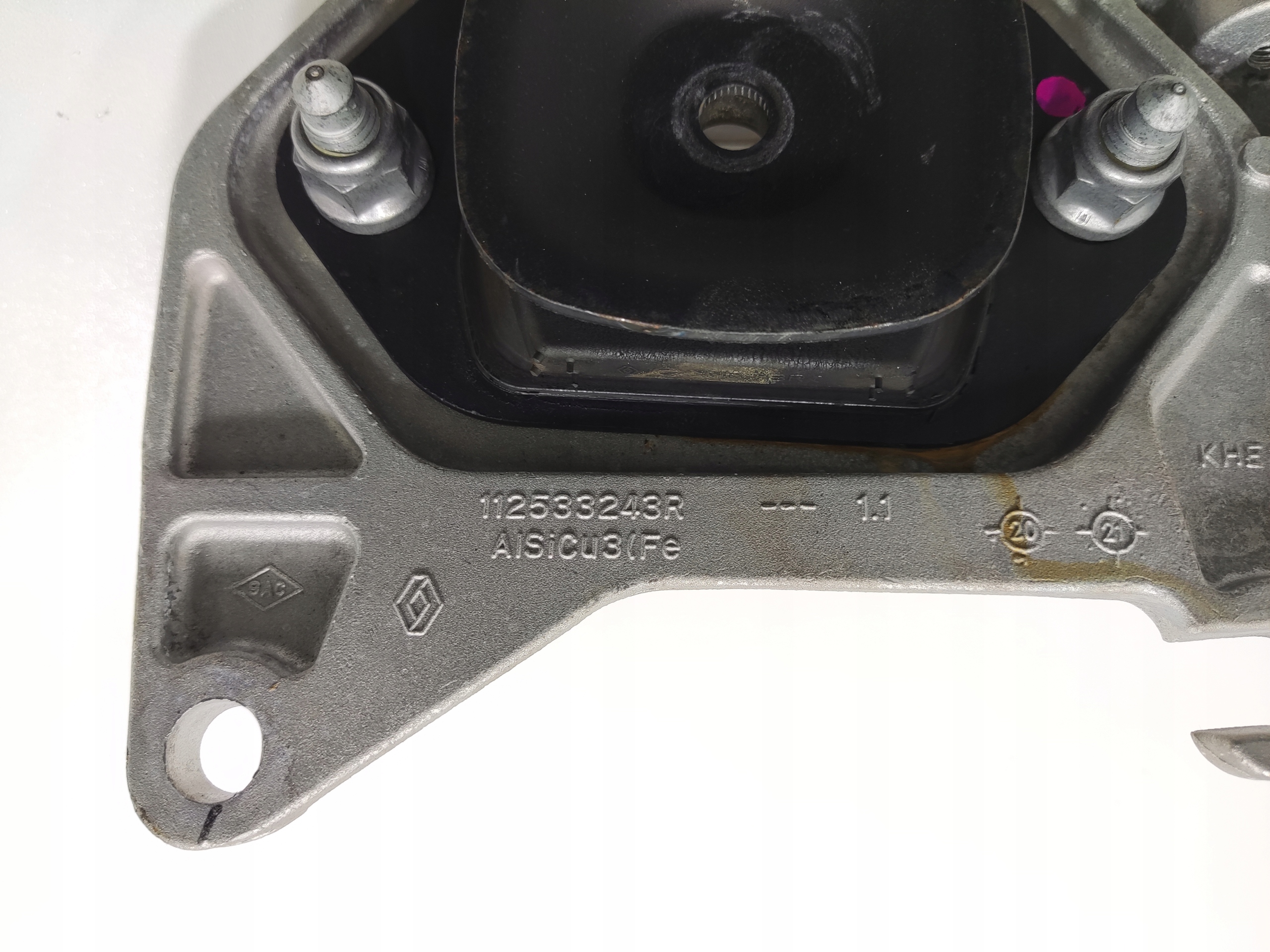 DRZIAK SILENBLOK PREVODOVKY RENAULT AUSTRAL 1.2 E-TECH 2022-2025 112533243R