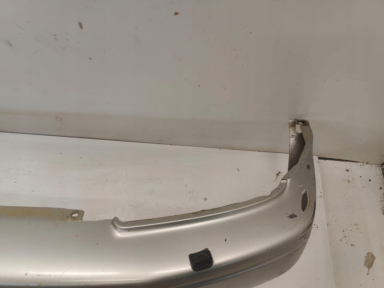 Toyota land cruiser j90 90 5211960040 PREDNÝ NÁRAZNÍK