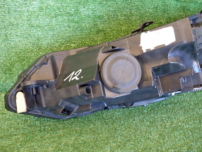 VW GOLF VIII 8 LED PRAVE PREDNE SVETLO 5H1941006B