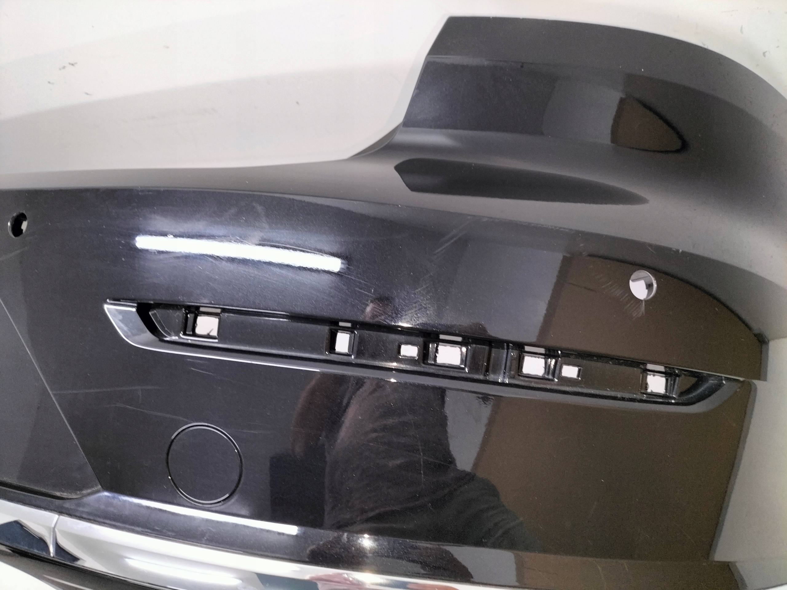 ZADNÝ NÁRAZNÍK VW ARTEON 17- 3G8