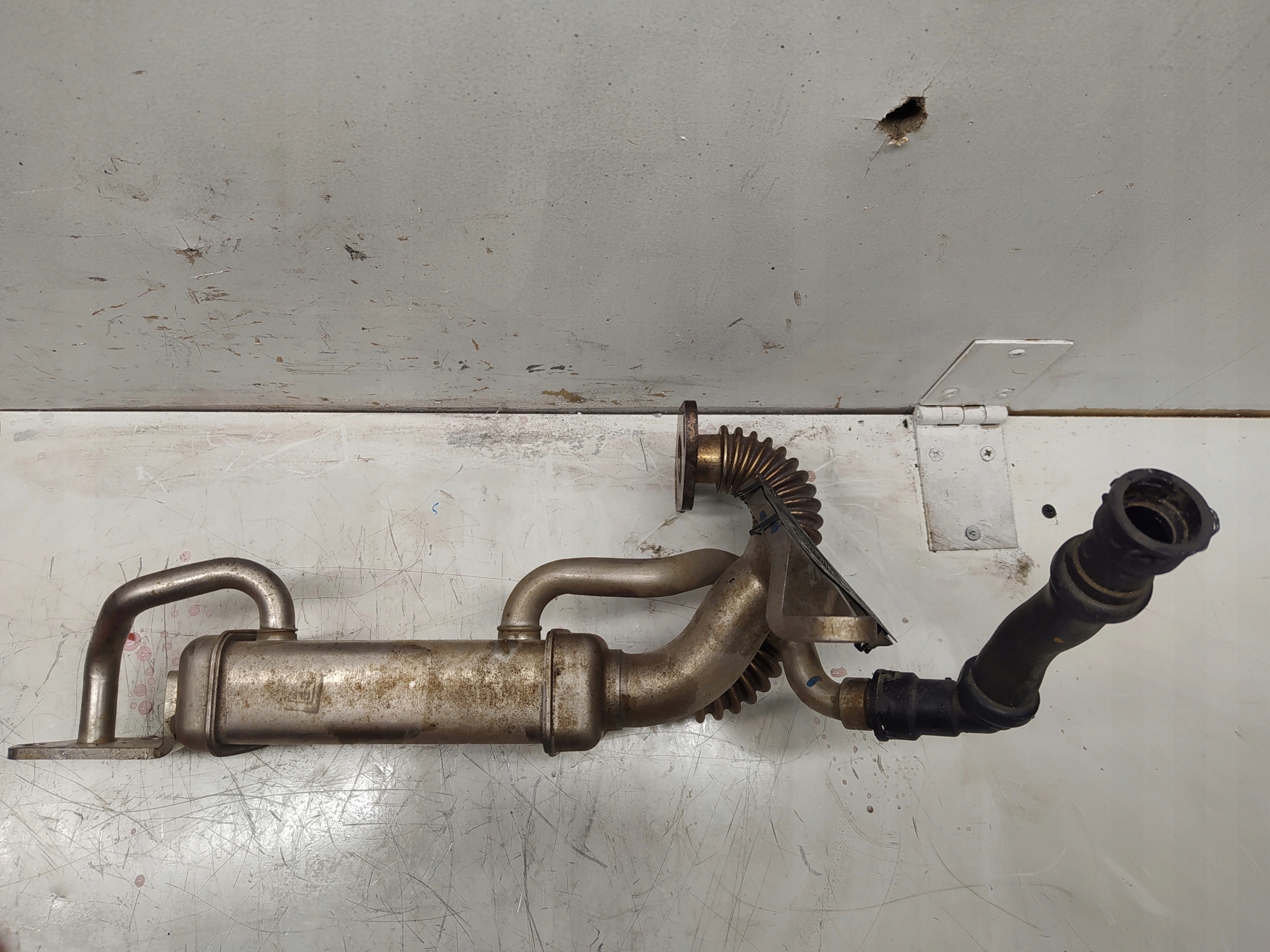 MERCEDES W176 1.5DCI CHLADIČ SPALÍN 147357324R