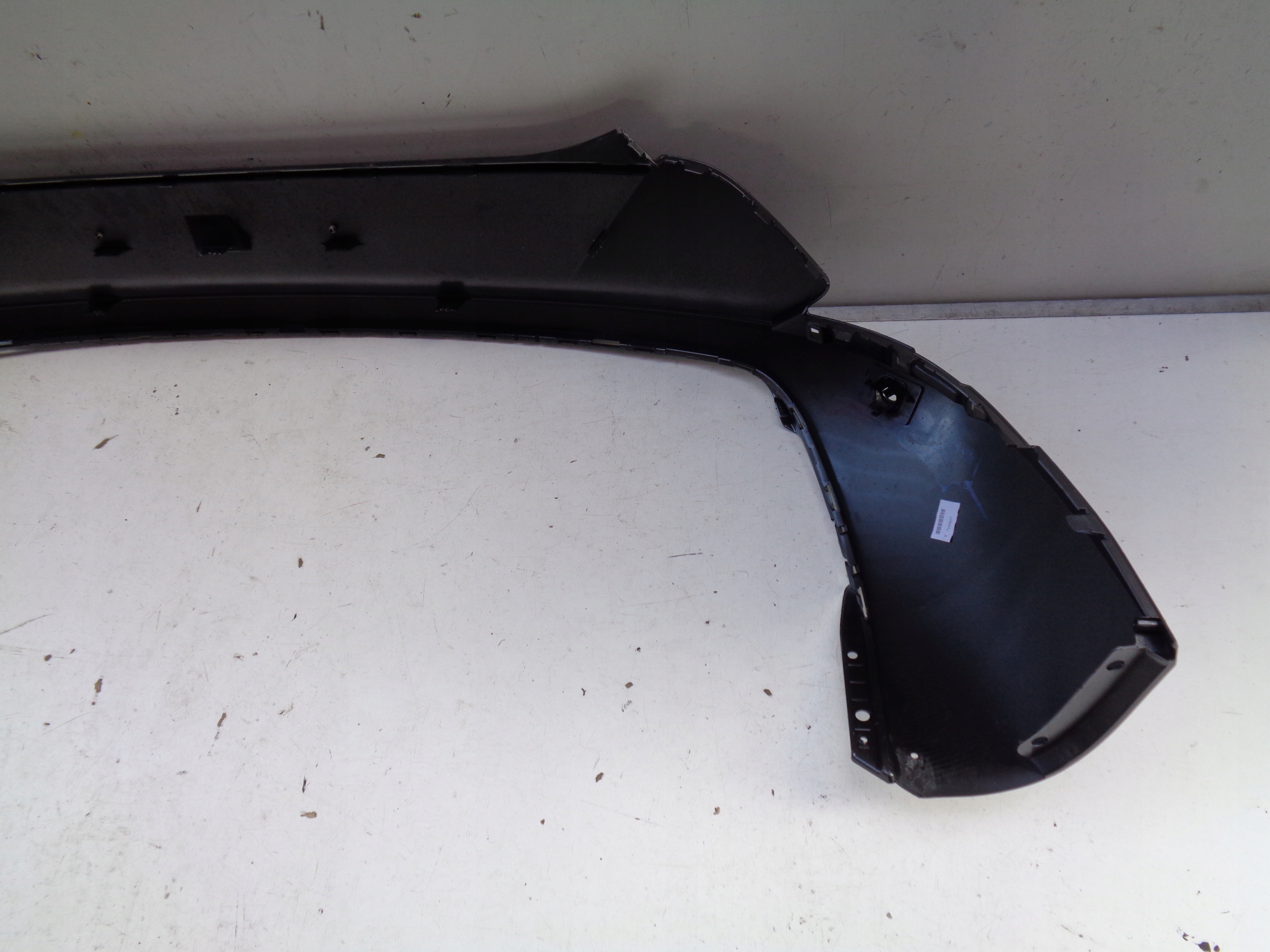 DRZIAK ZADNEHO NARAZNIKA SEAT CUPRA FORMENTOR 5FF