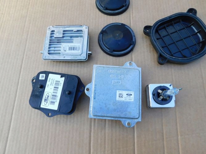 FORD C-MAX MK2 LED 15- RIADIACA JEDNOTKA MODUL