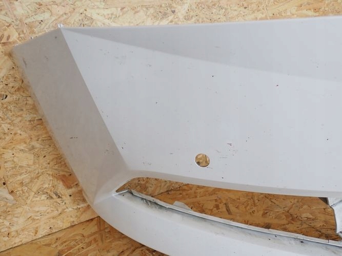 SKODA FABIA III LIFT 18- PREDNÝ NÁRAZNÍK
