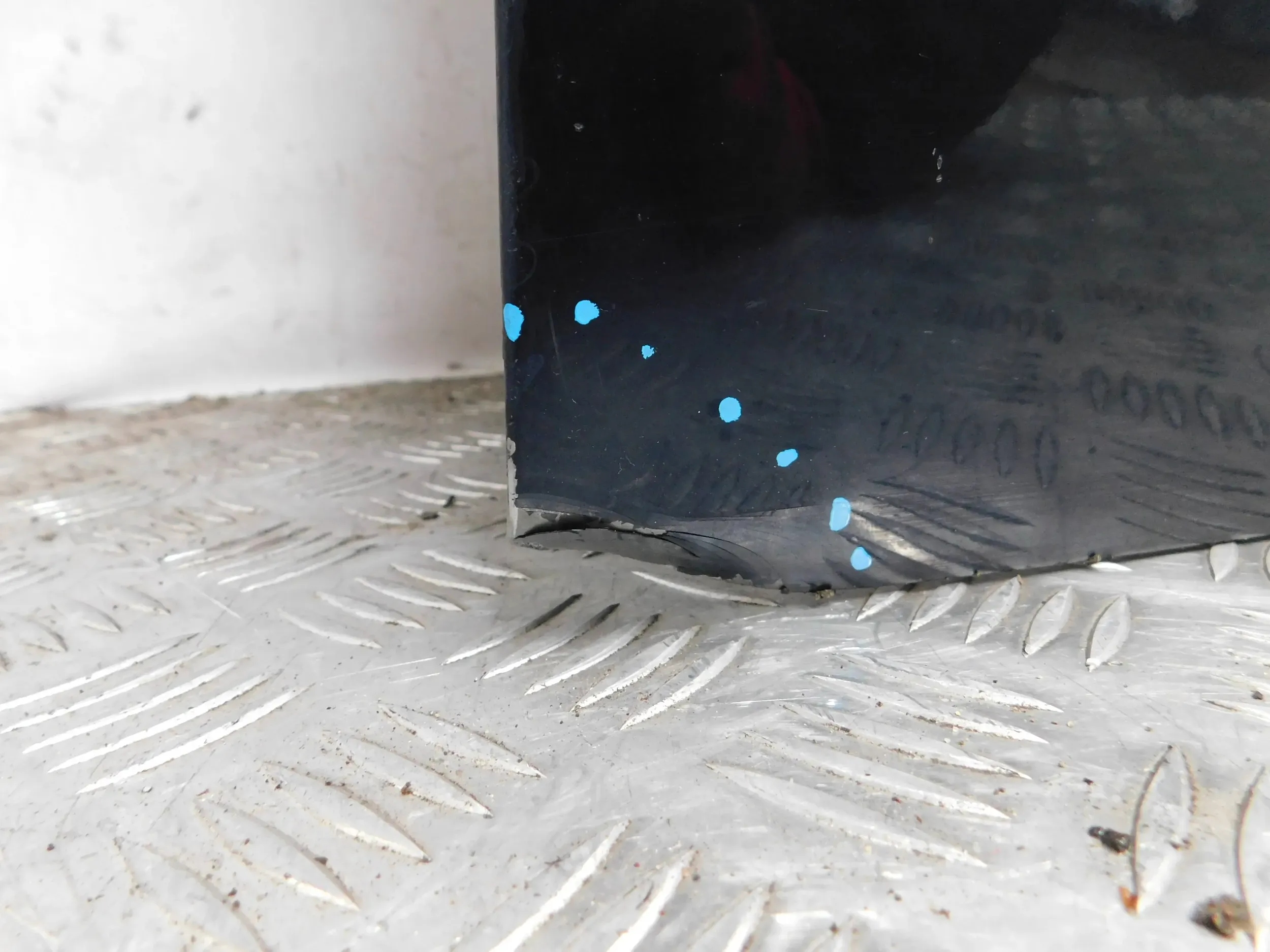 PRAVE PREDNE DVERE BMW 3 E90 E91