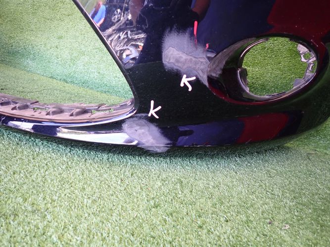 FORD FIESTA MK7 VII 08-13 PREDNÝ NÁRAZNÍK