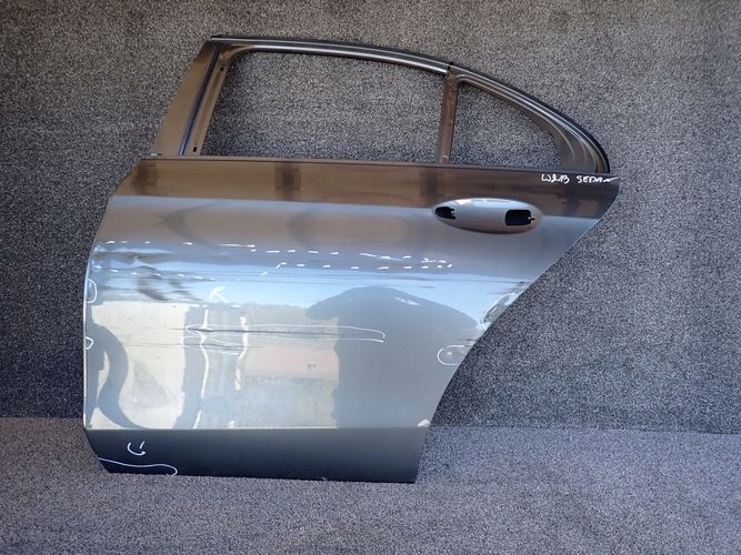 MERCEDES W213 213 E-KLASA SEDAN LAVE ZADNE DVERE