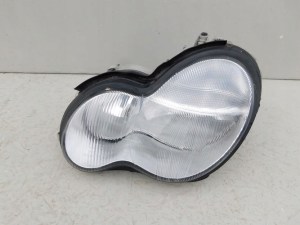 MERCEDES W203 203 C-KLASA LAVE PREDNE SVETLO MERCEDES W203 203 C-KLASA LAVE PREDNE SVETLO