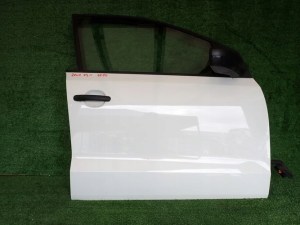 VW POLO 09- PRAVE PREDNE DVERE VW POLO 09- PRAVE PREDNE DVERE