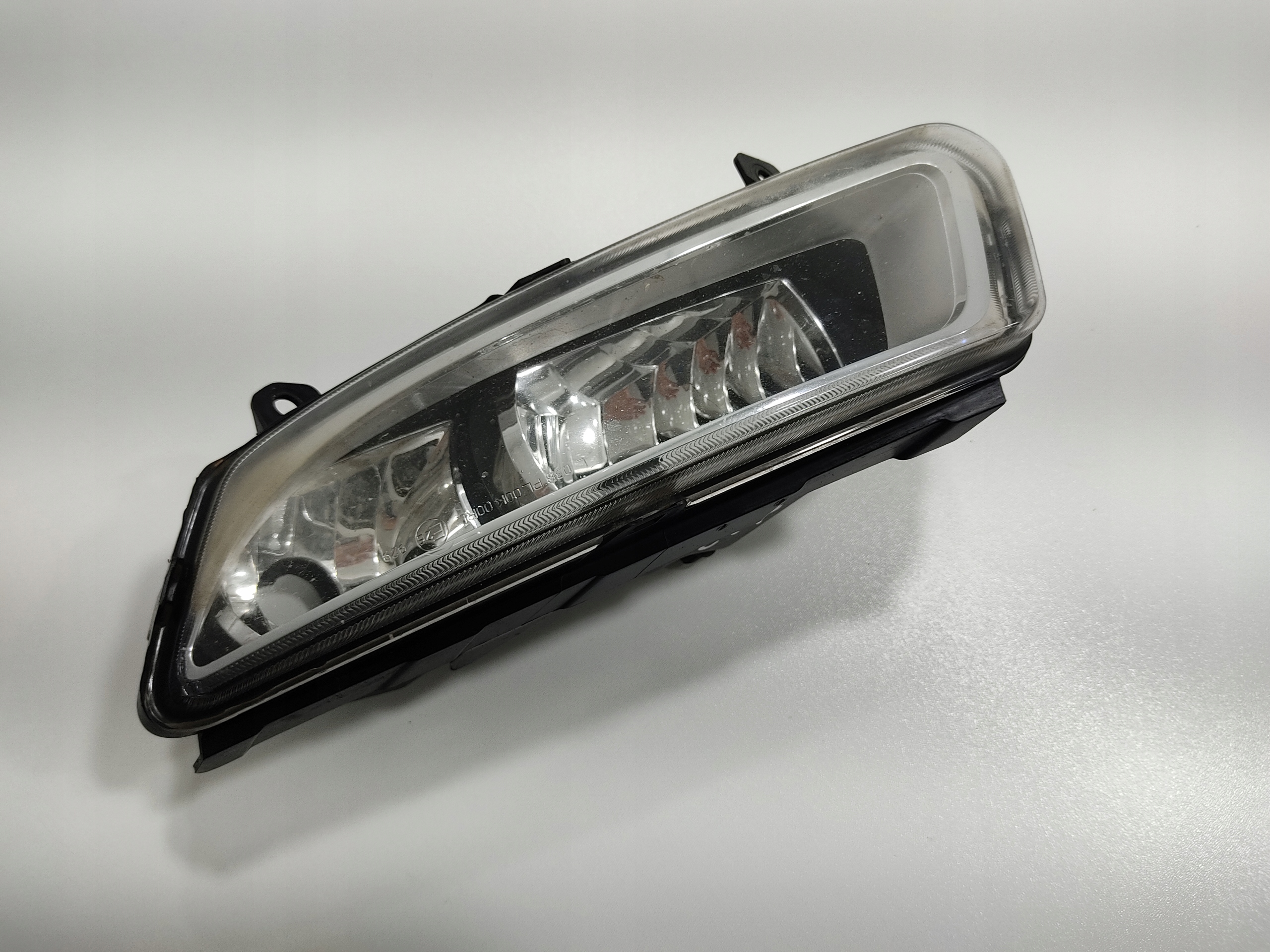 PRAVA PREDNA HMLOVKA VOLKSWAGEN POLO V 6C 2009-2013