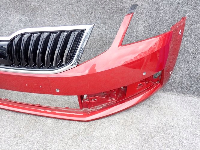 SKODA OCTAVIA III LIFT 17- PREDNÝ NÁRAZNÍK