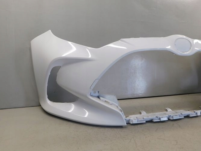 TOYOTA YARIS IV 20- PREDNÝ NÁRAZNÍK