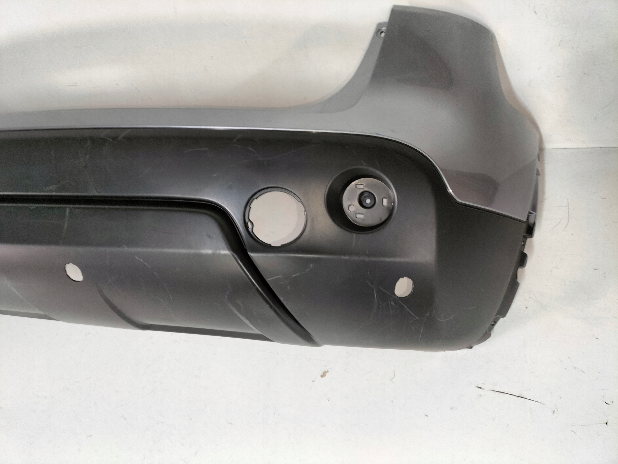 ZADNÝ NÁRAZNÍK NISSAN QASHQAI I 06-09