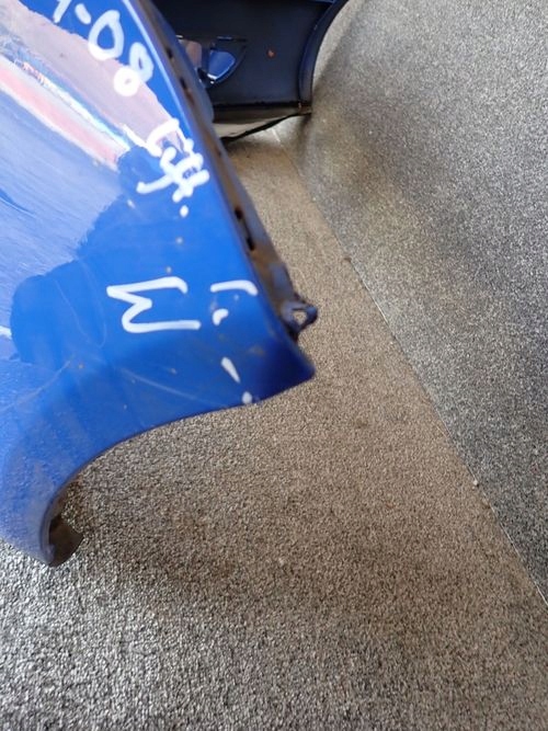 VW POLO 05- PREDNÝ NÁRAZNÍK