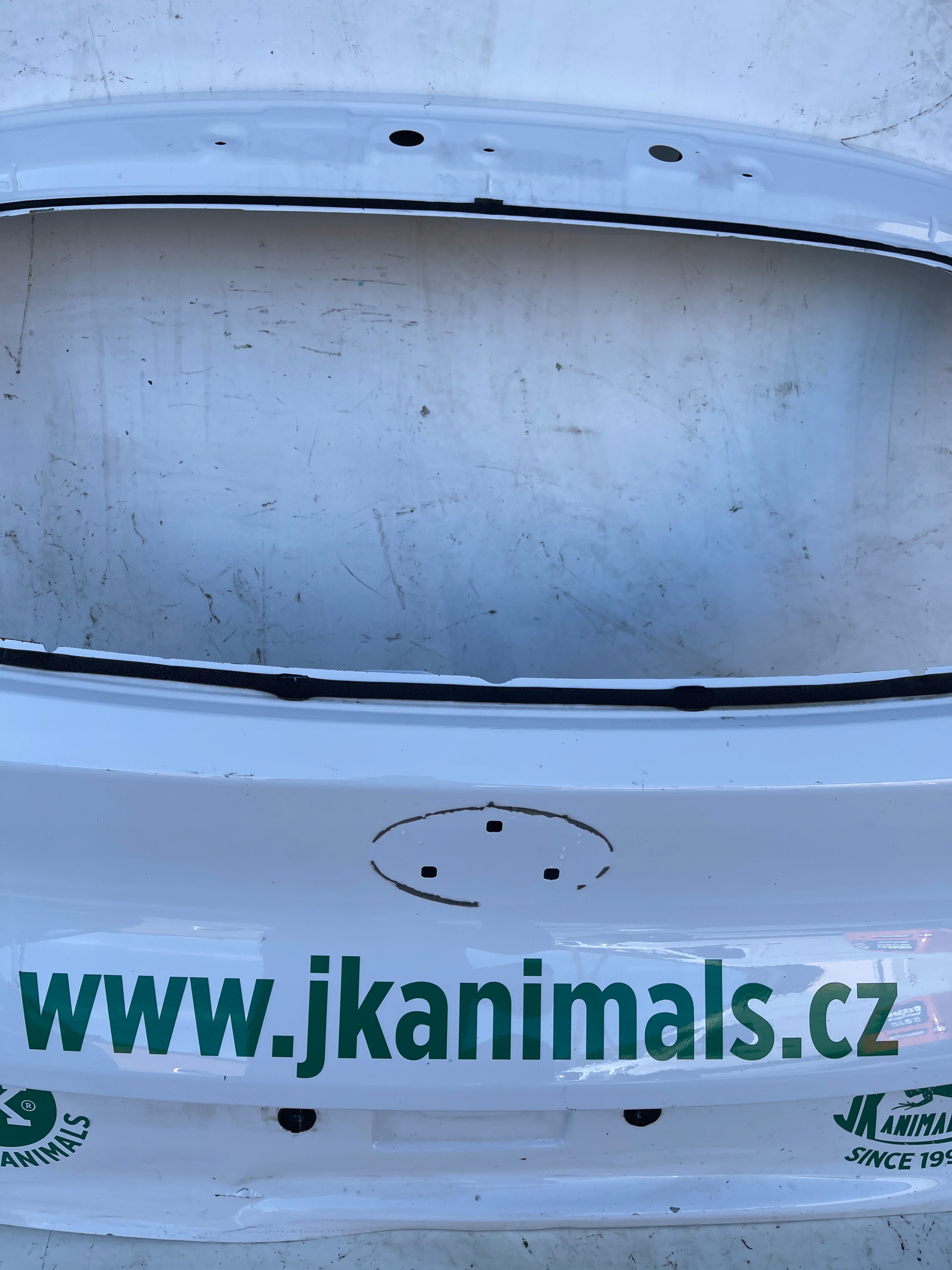 ZADNÁ KAPOTA HYUNDAI I30 KOMBI 17-