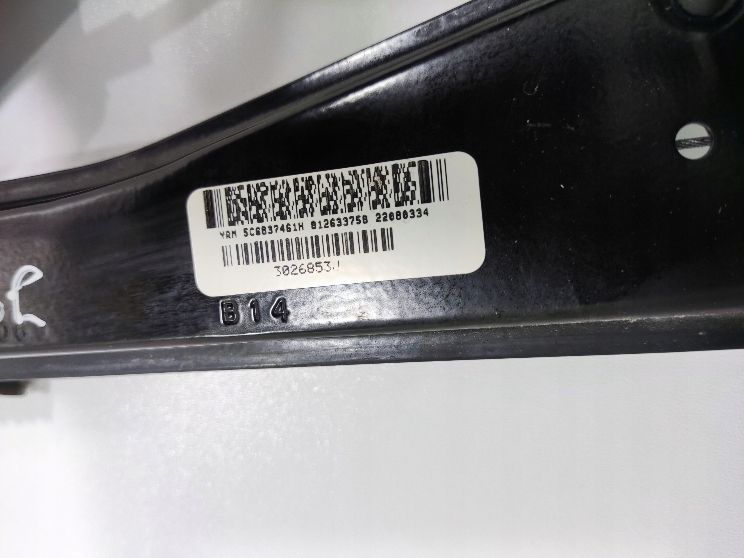 ĽAVÝ PREDNÝ MECHANIZMUS SŤAHOVANIA OKNA VOLKSWAGEN JETTA VI 5C 5K1837015D 10-