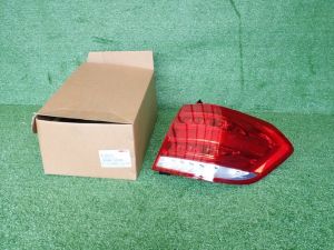 MERCEDES W212 212 E-KLASA SEDAN PRAVE ZADNE SVETLO DEPO MERCEDES W212 212 E-KLASA SEDAN PRAVE ZADNE SVETLO DEPO