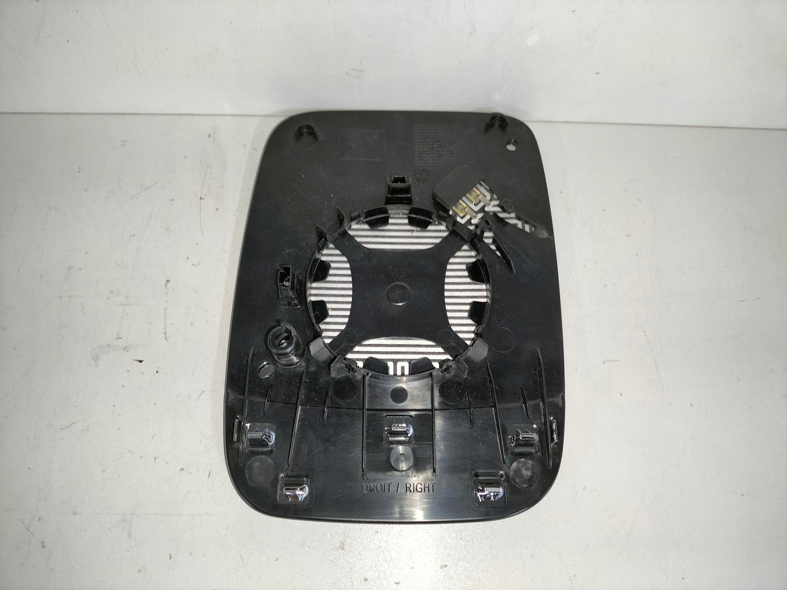 SKLÍČKO PRAVÉHO ZRKADLA RENAULT TRAFIC III 14- OPEL VIVARO B 14-