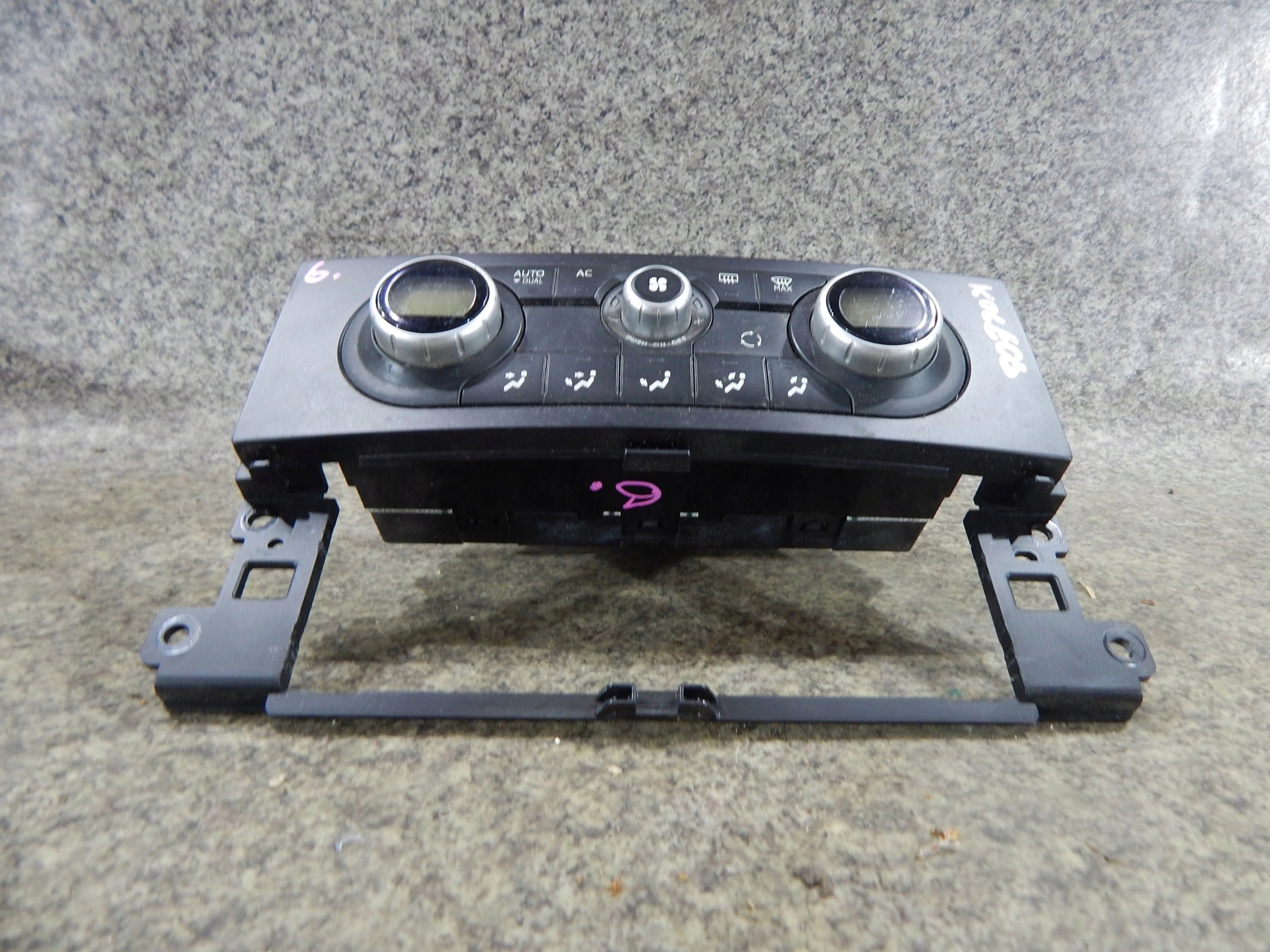 renault koleos OVLADANIE KURENIA 27500 JY58C