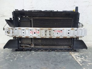 Ford Transit Courier MK2 TDCI JT76-8B041-C PREDNÉ PÁS Ford Transit Courier MK2 TDCI JT76-8B041-C PREDNÉ PÁS