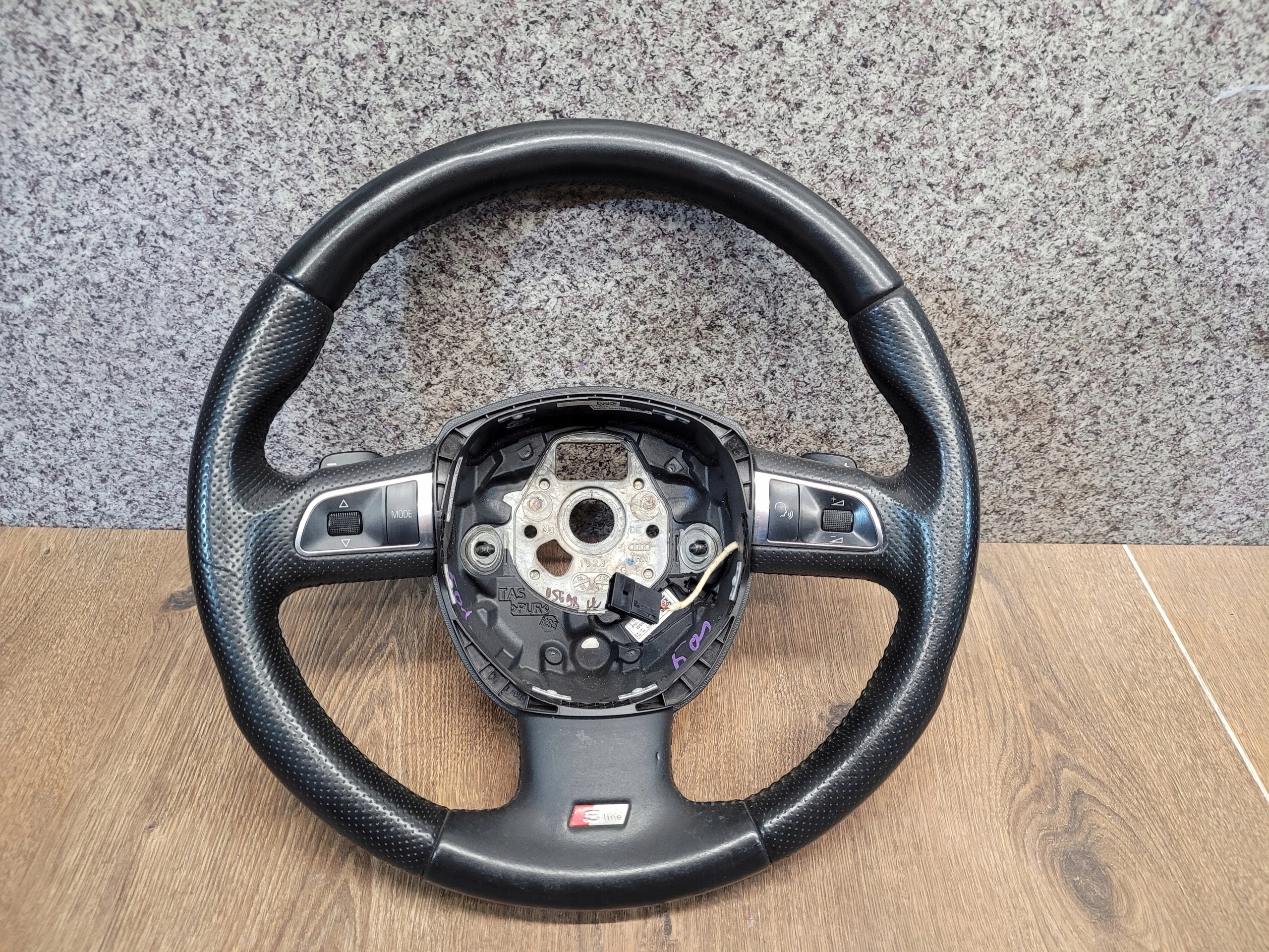 AUDI A4 B8 S-LINE PADLA RADENIA RYCHLOSTI VOLANT MULTIFUNKCIA 8K0419091BC