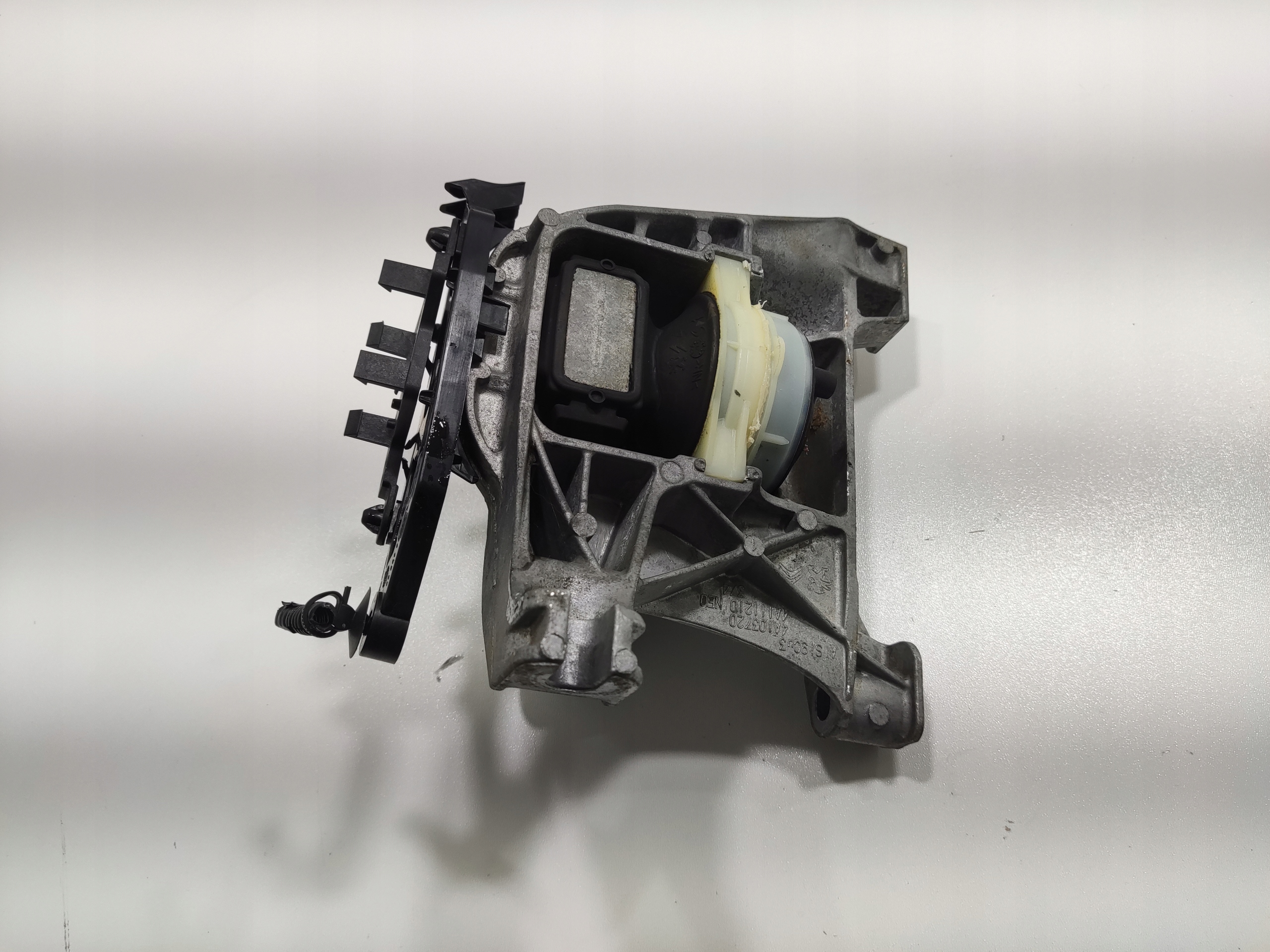 SILENBLOK DRŽIAK MOTORA JUMPY EXPERT III 1.5 BLUE HDI 2016-2023