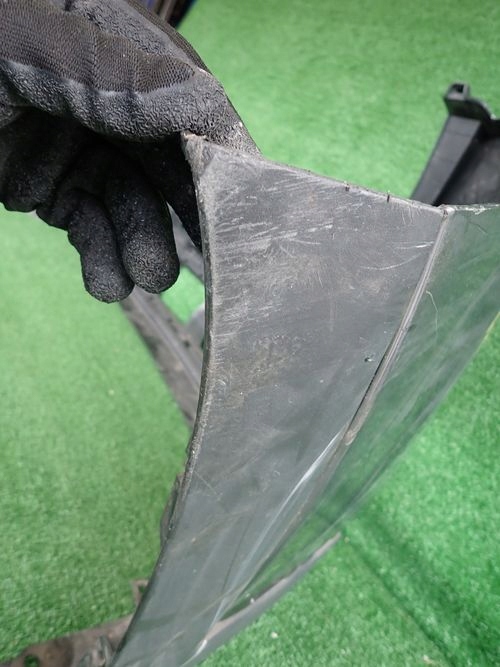 HYUNDAI SANTA FE IV 18- ZADNÝ NÁRAZNÍK