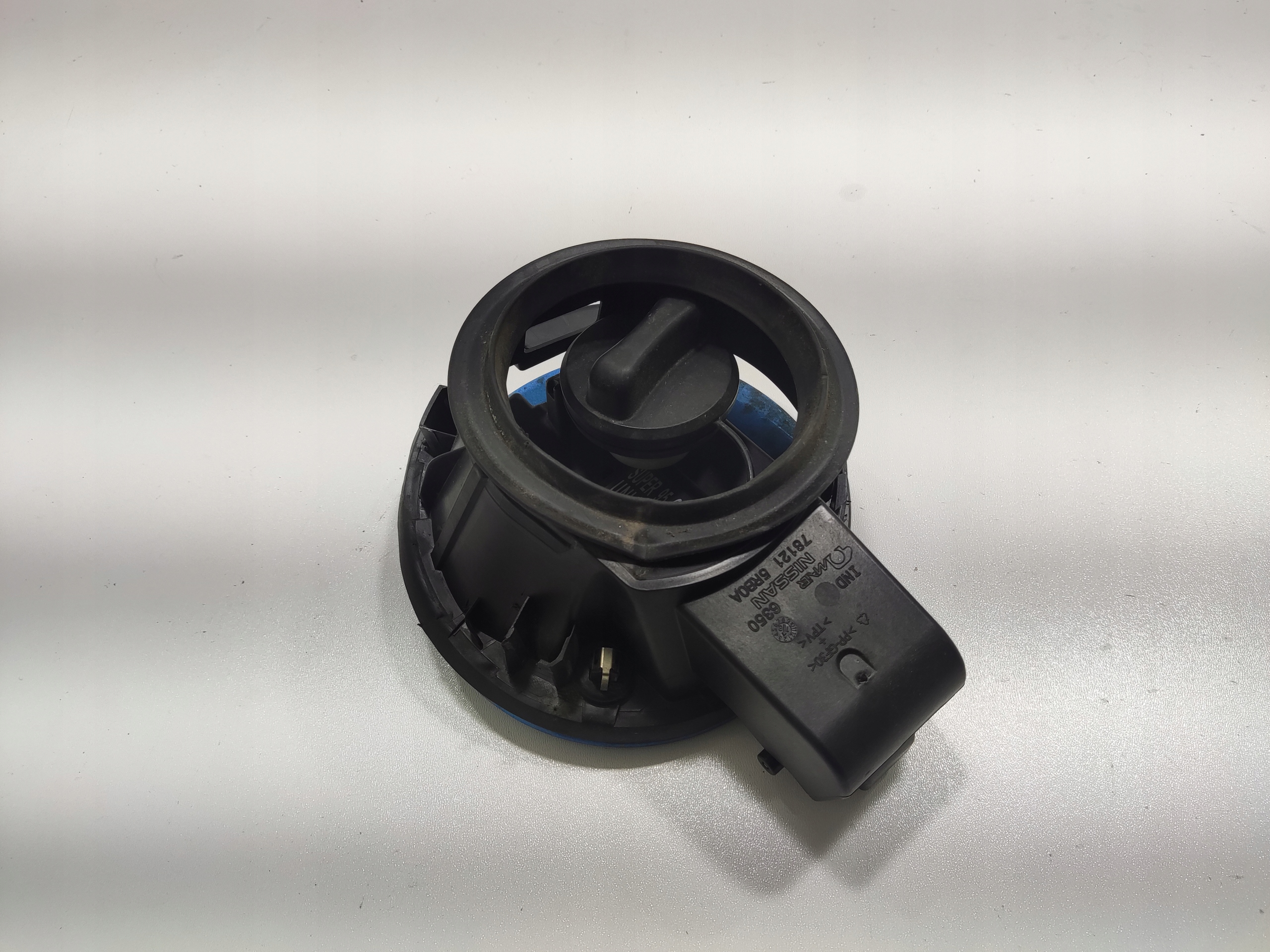 DVIERKA NADRZE NISSAN MICRA V K14 BENZIN 2016-2022 78121-5RB0A