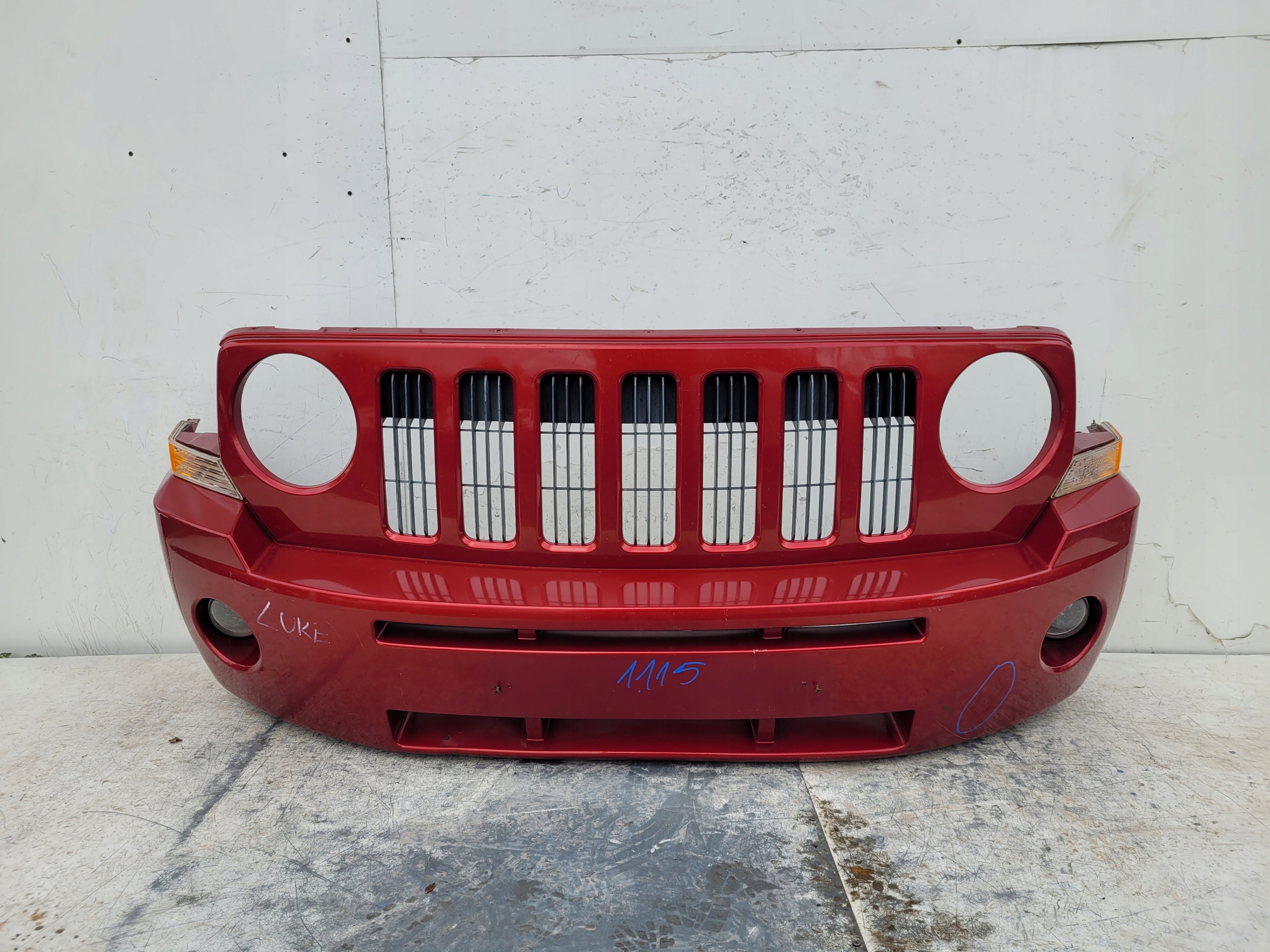 JEEP PATRIOT PREDNÝ NÁRAZNÍKA