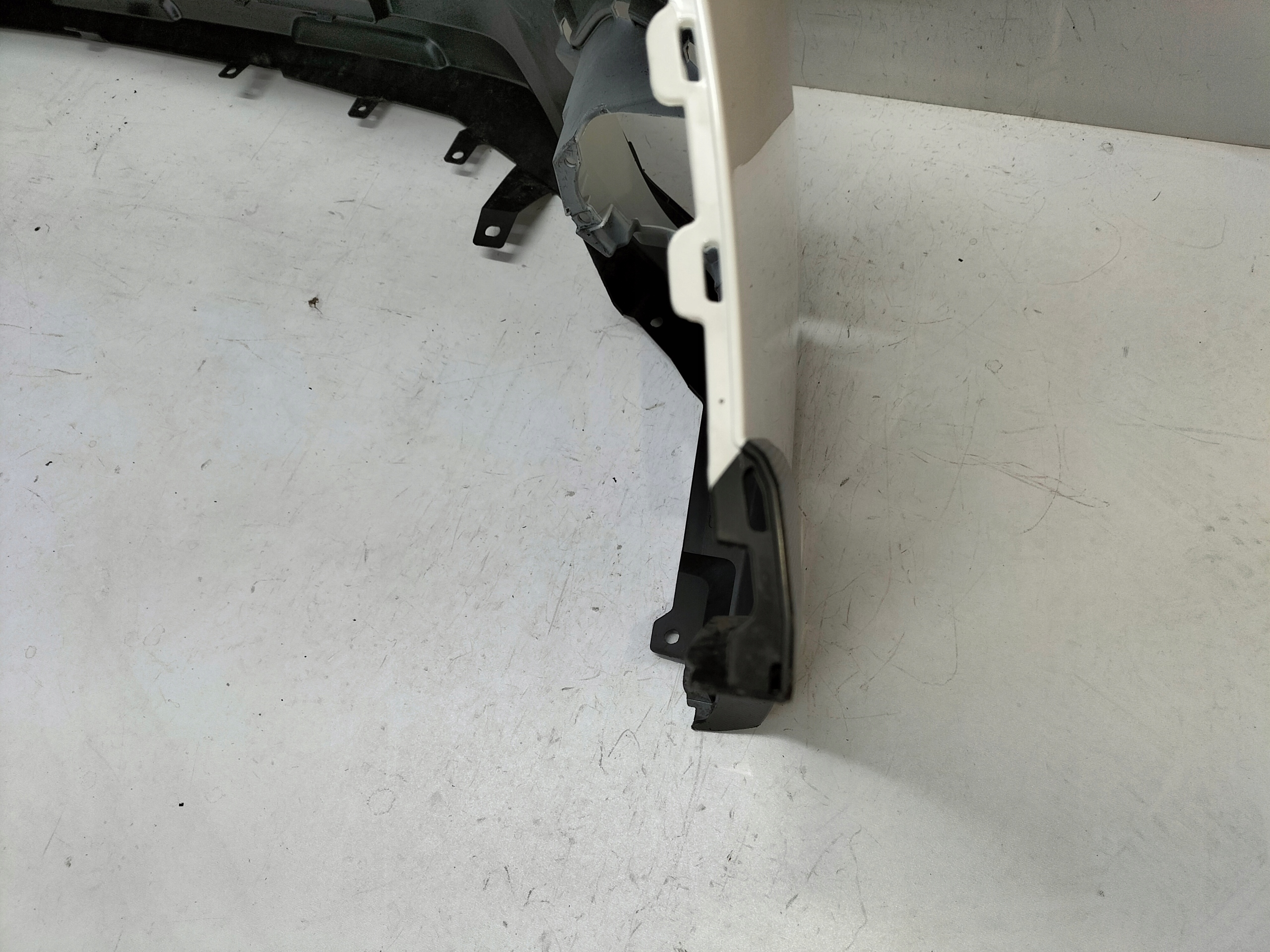 PREDNÝ NÁRAZNÍK SUBARU XV CROSSTREK LIFT 20-