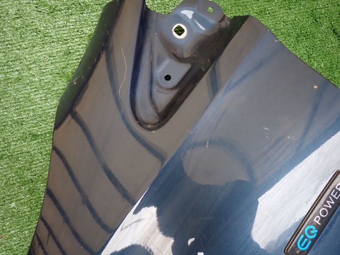 MERCEDES W247 247 B-KLASA 18- ĽAVÝ PREDNÝ BLATNÍK