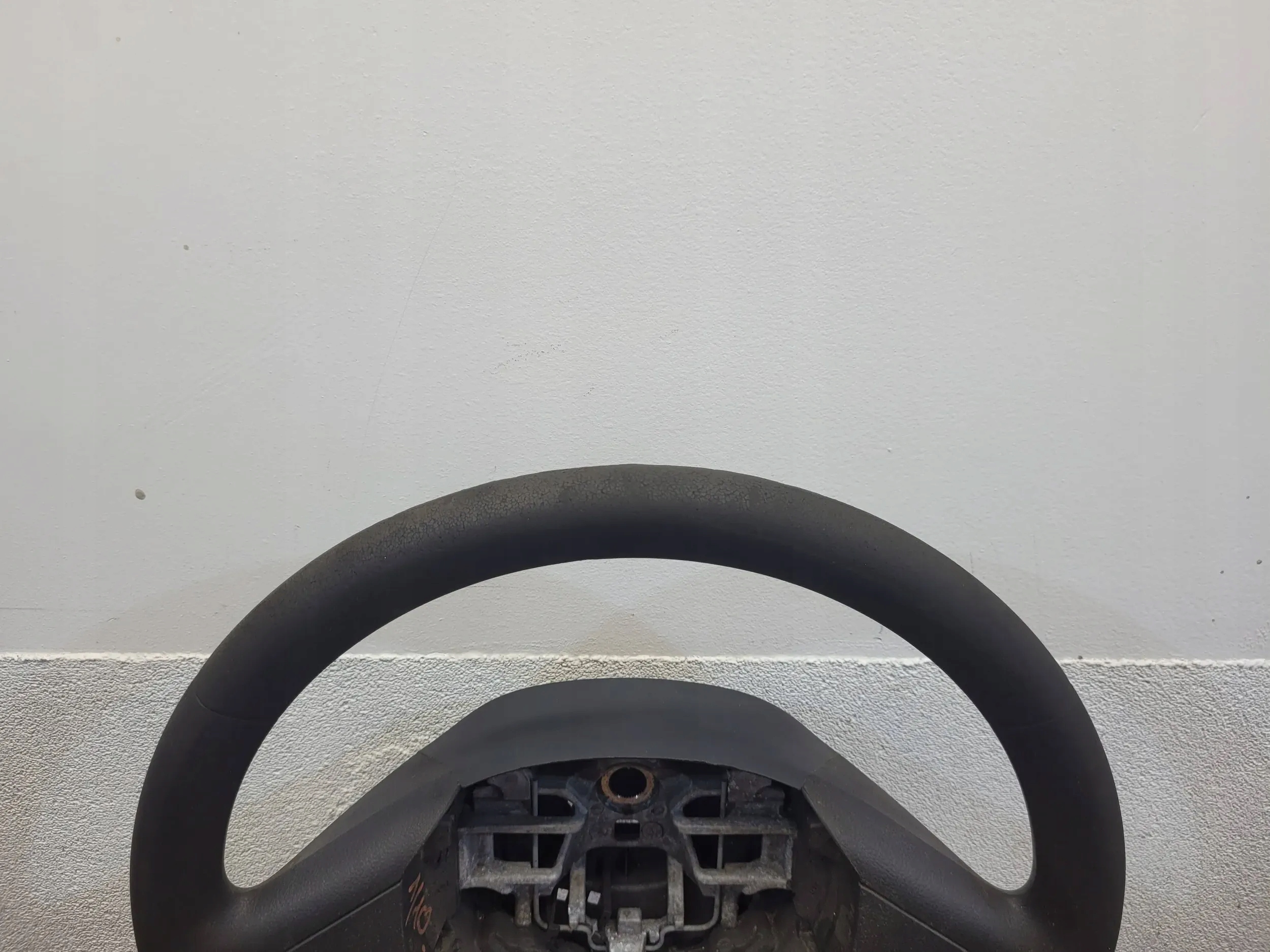 Renault Trafic III (X82) 2015 18650909S2 VOLANT