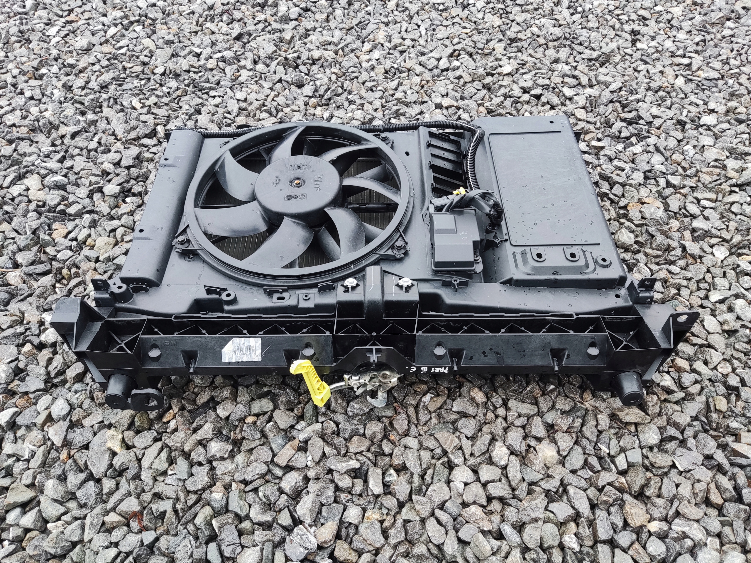 ČELO PREDNA CHLADICE VENTILATOR BERLINGO PARTNER III ELECTRIC 10-18