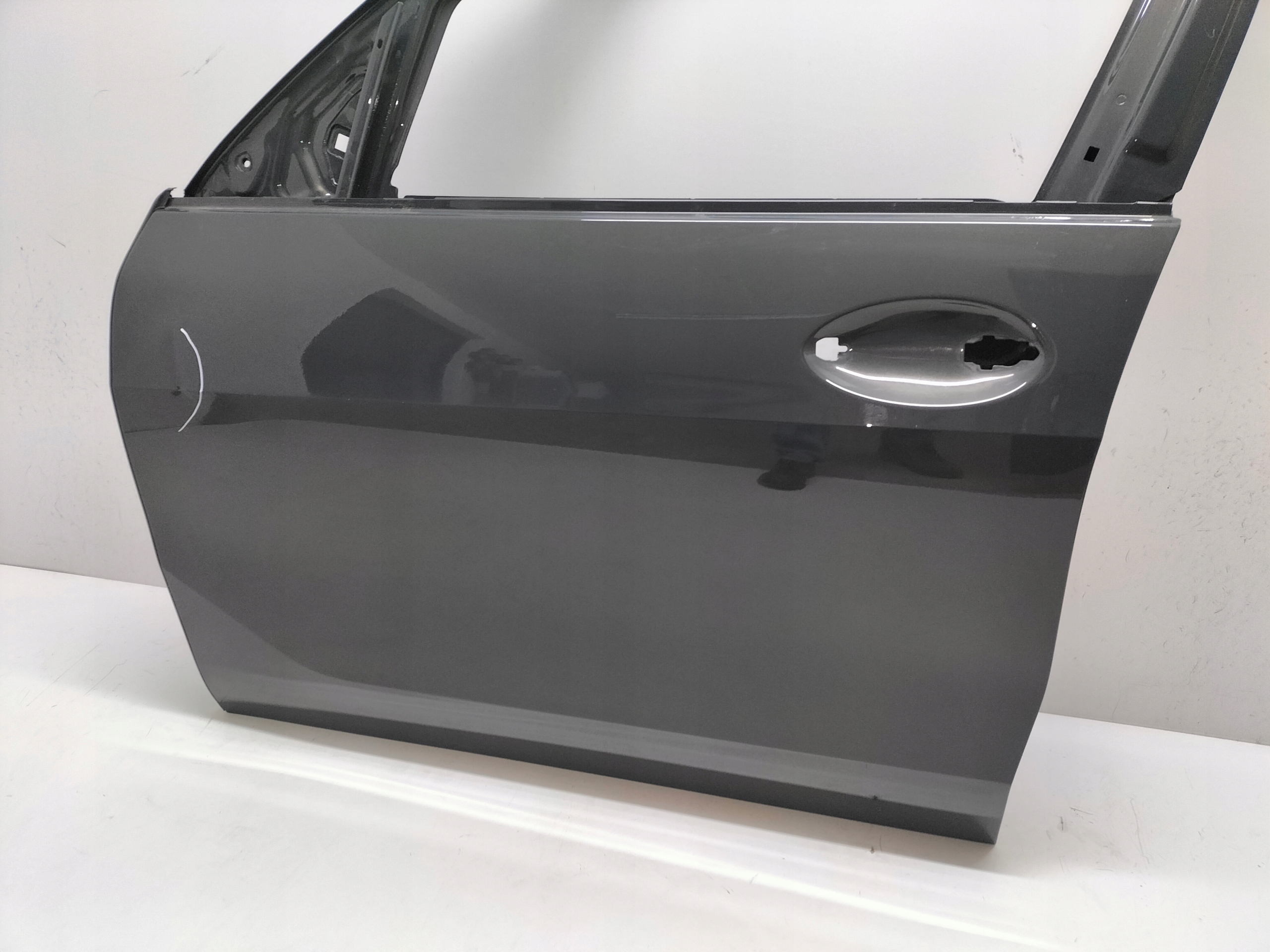 LAVE PREDNE DVERE BMW X7 G07 19-