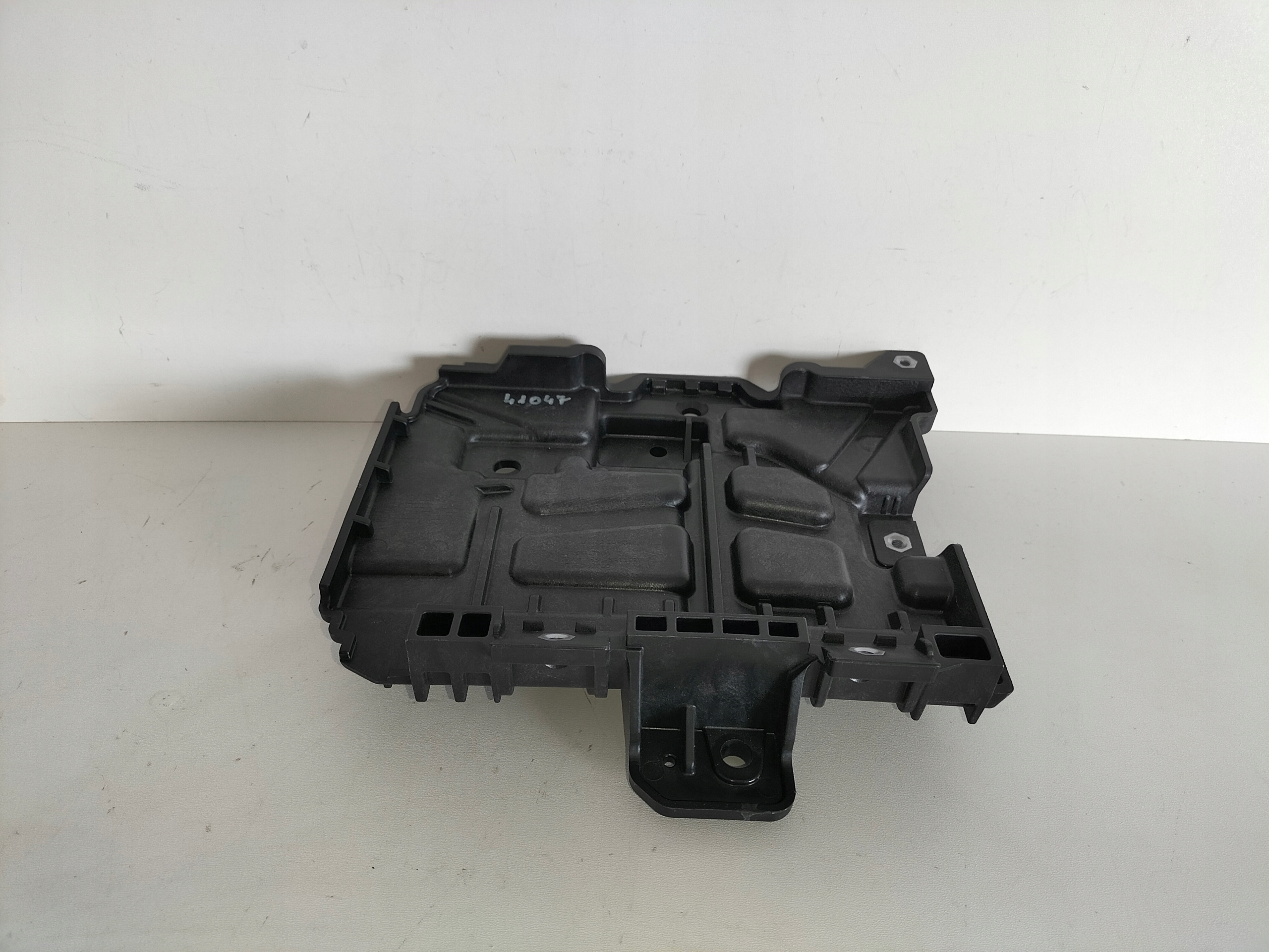 DRZIAK KRYT AUTOBATERIE KIA CEED III X-CEED XCEED LIFT 23-