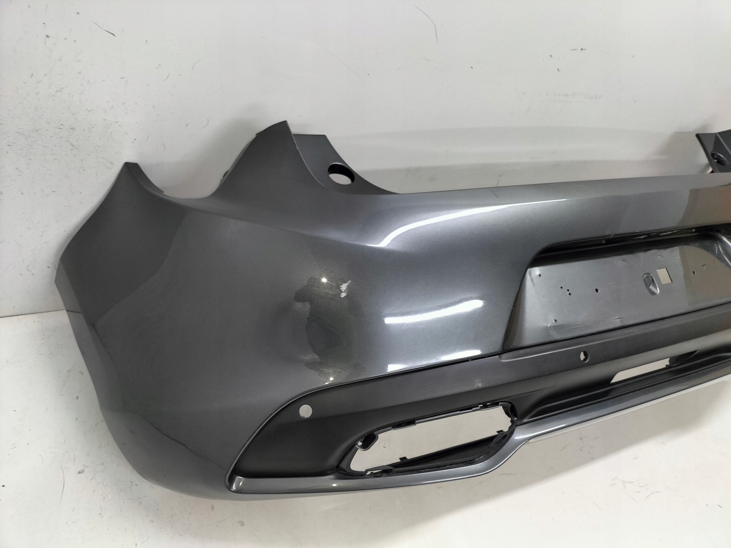 ZADNÝ NÁRAZNÍK CITROEN DS5 11-
