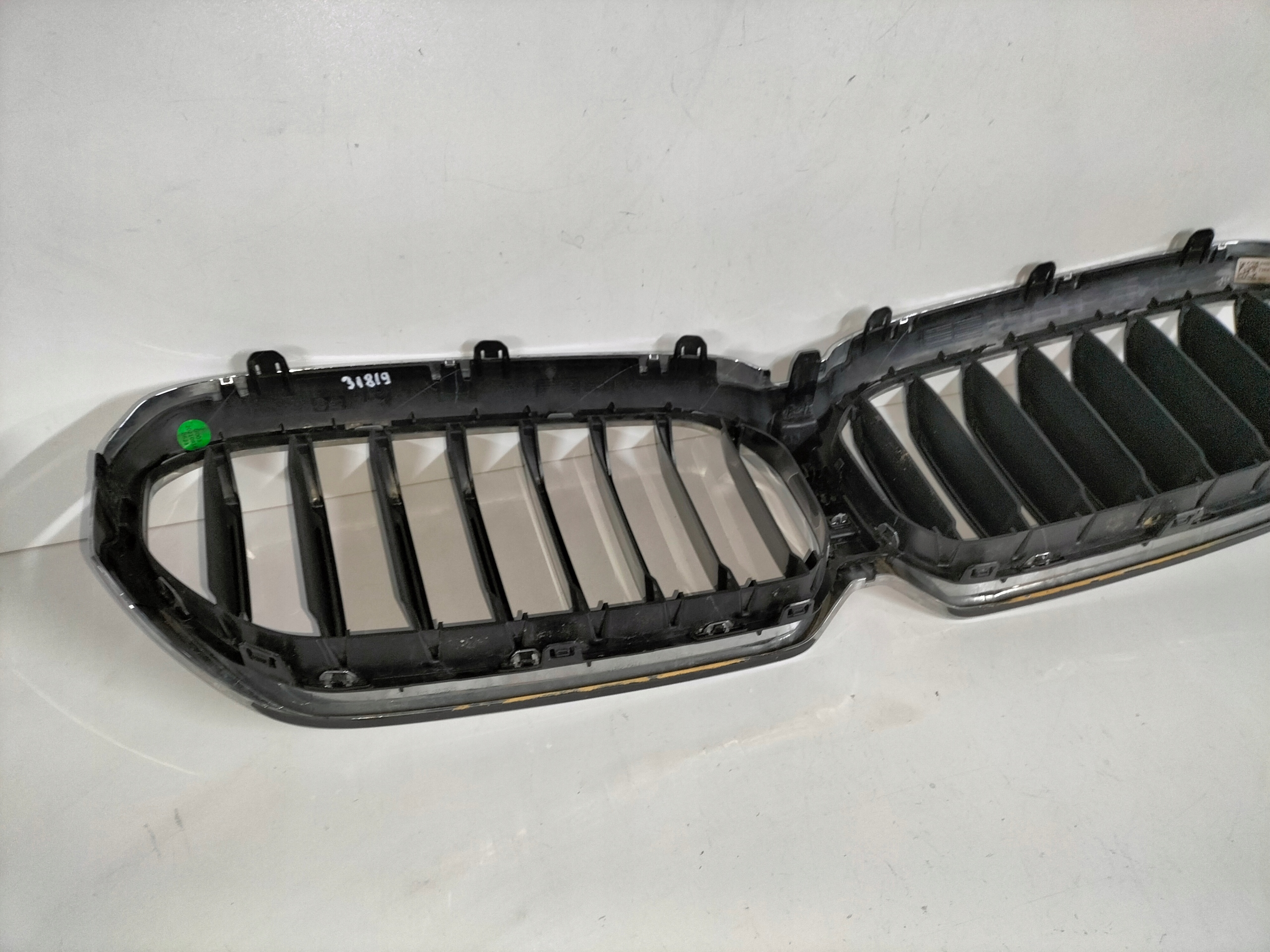 MRIEZKA LISTA ĽADVINKY BMW 5 G30 G31 LCI LIFT 20- CHROM