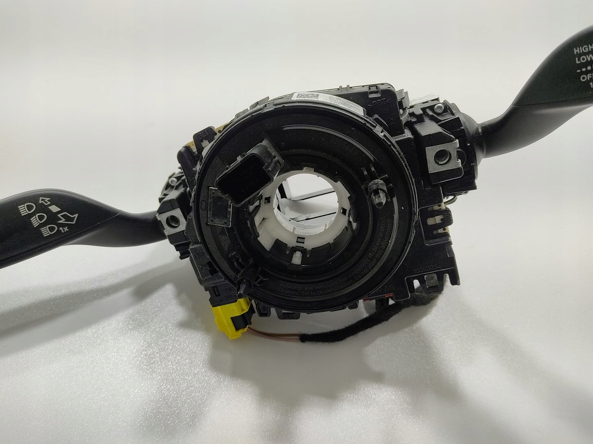 PÁČKY POD VOLANT AUDI A3 8V 5Q0953649C 8V0953521BM 12-16