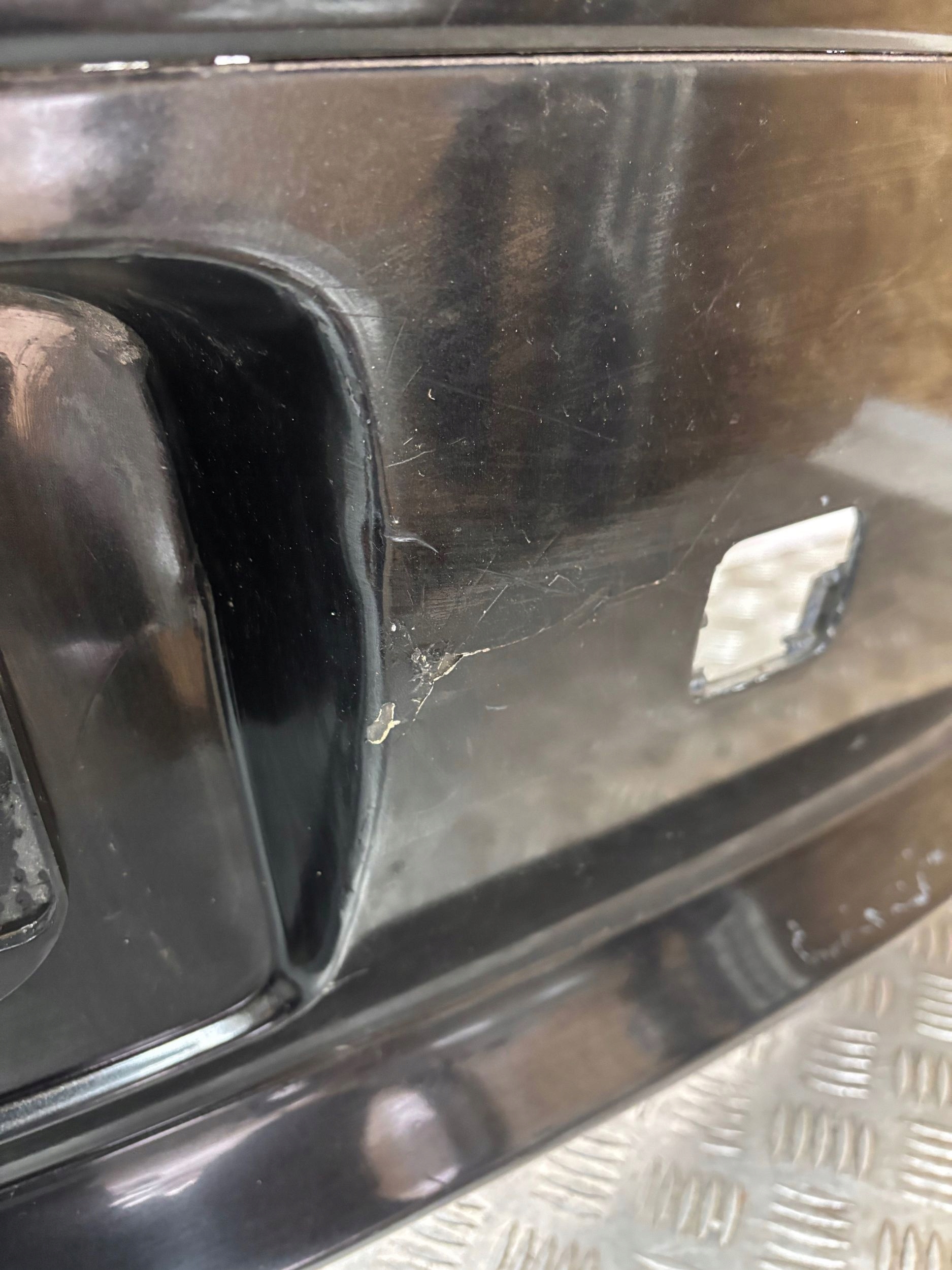 ZADNÝ NÁRAZNÍK BMW 1 E87 LIFT
