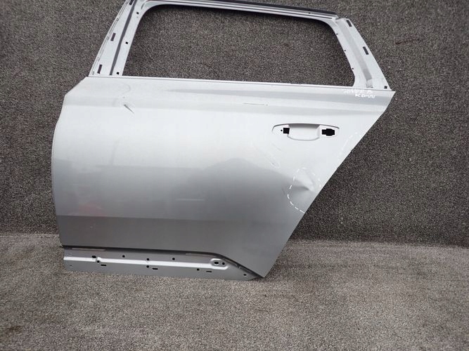 SKODA SUPERB III KOMBI LAVE ZADNE DVERE