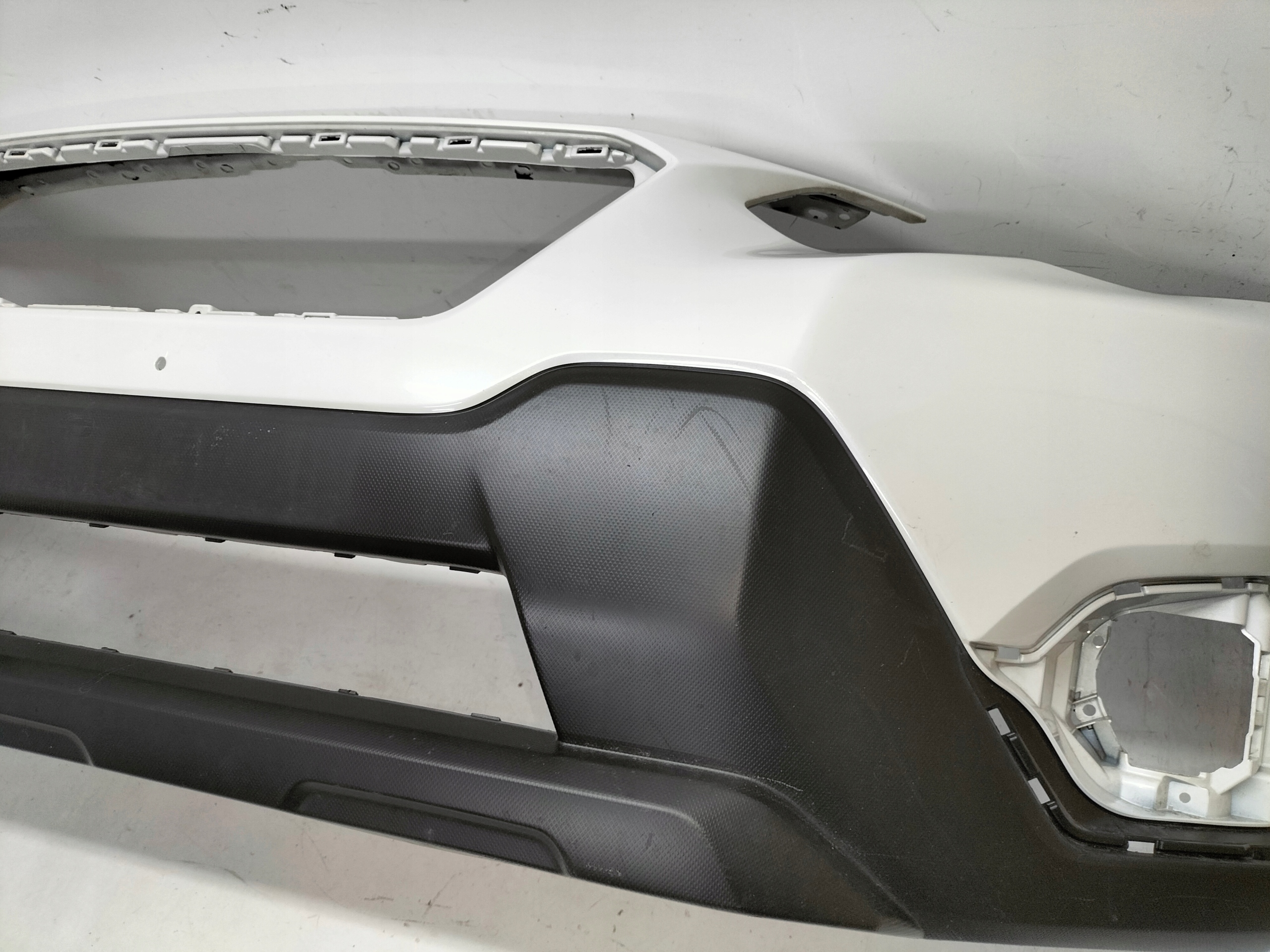 PREDNÝ NÁRAZNÍK SUBARU XV CROSSTREK LIFT 20-