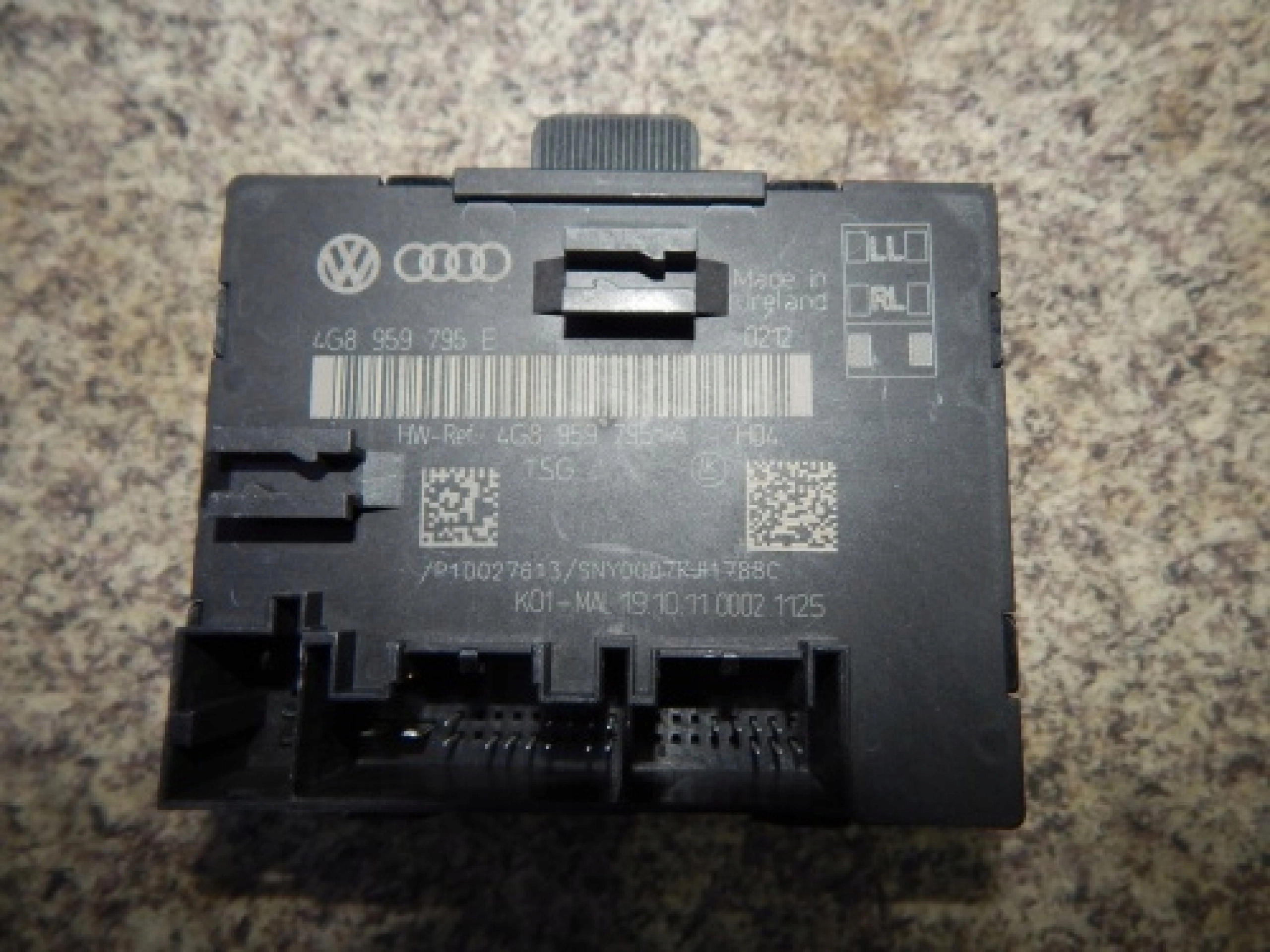 MODUL RIADIACA JEDNOTKA DVERI audi a6 a7 4G8959795E