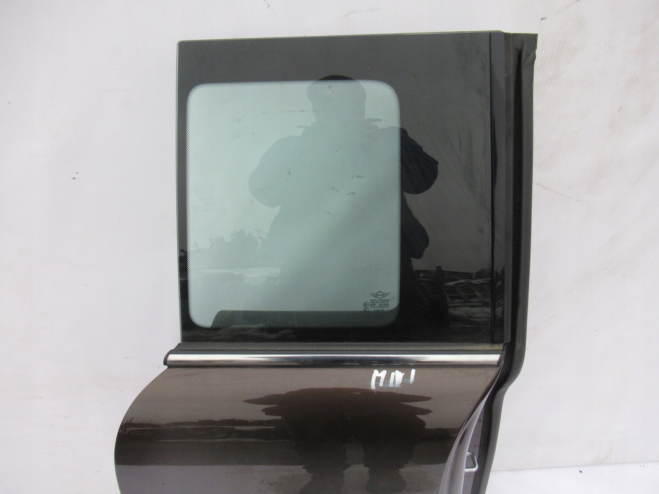 PRAVÉ ZADNÉ DVERE MINI CLUBMAN R55