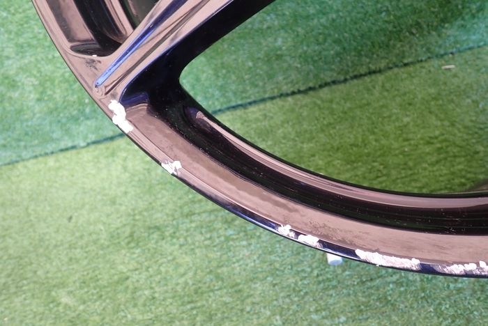 FERRARI ITALIA 458 10,5Jx20 ET58,5 5×114,3 HLINIKOVY DISK ELEKTRON